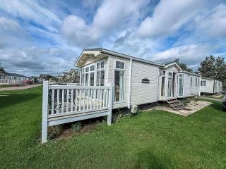 6 Berth Caravan For Hire At California Cliffs In Scratby By The Beach Ref 50050L - 0