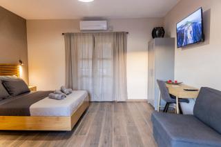 Meteora Living Rooms - 6