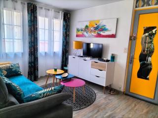 La Roseraie, loft 3 étoiles, calme et ensoleillé au pied des Pyrénées - 3