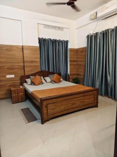 Harichandhanam Inn - Entire Flat, Ground Floor, 200m From East Nada Guruvayur - 4