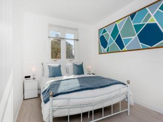 Failte Luxury Apartment - 1
