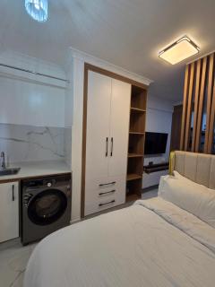 Smart Home serviced Apartments - 5