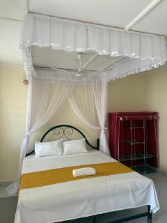 Malaika Gardens resort - 5