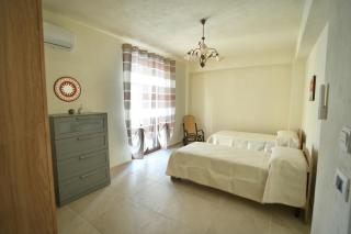 Rosemary Home - 2