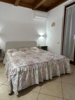 Stanza Monte Urano - 0