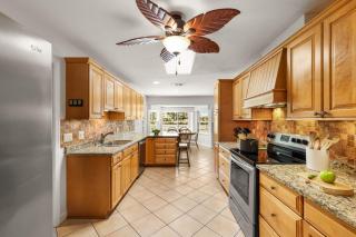 Pet-friendly waterfront home steps to beach/pool - 3