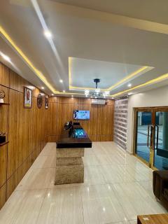 Ventura Hotel & Suites Asaba - 2