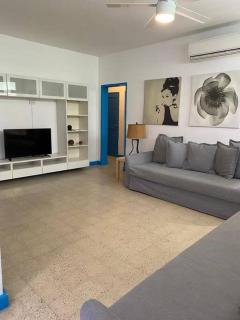 Condado Beach Stay 3BR Wi-Fi Great Location - 5