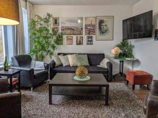 Urban Limoilou 8 guests AC 2 Free Parking - Québec - 8