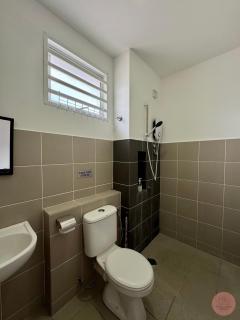 Homely, Master Room, Ara Impian, Seremban 2 - 5
