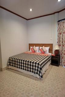 Kamala Orchid Guesthouse - 1