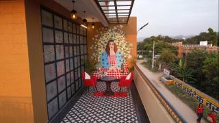 Kunj - A Boutique Hotel By Shivaneel Hospitality - 2
