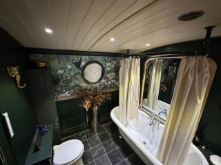 Selene Unique Luxury Houseboat Experience - 3