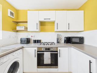 The Cornfields by Signature Stays - Parking - Modern - Quiet Location - 6