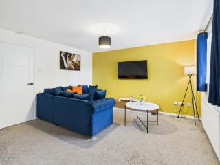 The Cornfields by Signature Stays - Parking - Modern - Quiet Location - 5