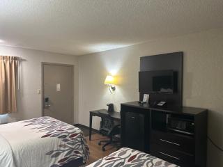 Red Roof Inn Anderson, IN - 6