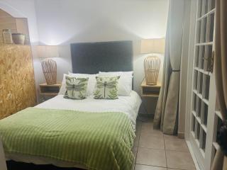The Dragonfly - Paarl - 6
