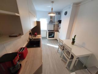 Sunny and cozy, central apartment - 4