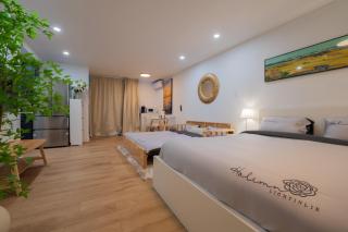 New Renovated Studio Queen Bed Sofa Bed - 3