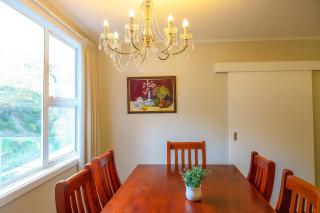 Skyline Sanctuary - Entire Aparment with Luxe Views, Espresso and Parking - 9