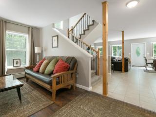 Killington Terrace Lodge - Spacious 5BR Killington Home with 2 Kitchens, Game Room & Pet Friendly - 2