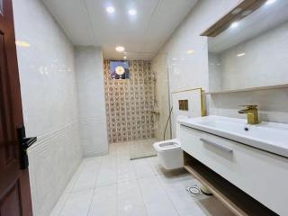 1BED Elegant Apt -iSB - 4