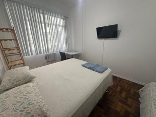 STUDIO COBAL DO HUMAITÁ , COMPLETO ATÉ 3 p, COM AR, WIFI, NETFLIX, pauloangerami VP508 - 3