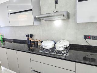 Semo's Aqua luxury 6 bedrooms Penthouse sea views - 9