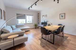 2BR at Artist's Palace - Skanderbeg Square Views - 6