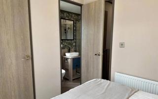 Vyvyenne Lodge - 1
