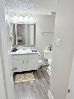 Quiet Quarter 1Br1Ba by Dallas north tollway and Med - 4