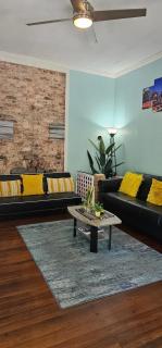 Vintage Eastside Beltline Trail Apartment by Krog St Market with Free Parking - 4