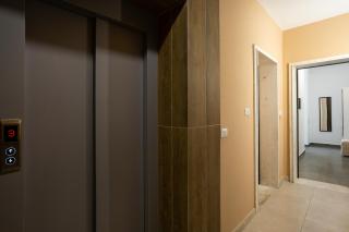 STAYBLVD Apartment - 6