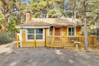 Sugar Bear Chalet - Renovated Family Retreat at Big Bear - 5