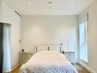 Modern and Cozy Studio Retreat by Alexandra Palace - 0