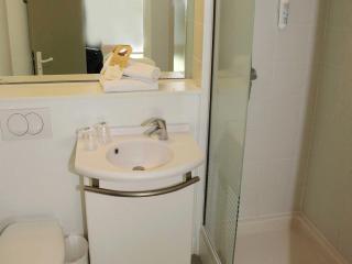 Hotel Ibis Budget Nice Palais Nikaia - Niza - 1