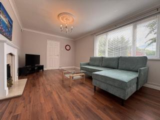 Marston MK43 Serviced Accommodation - 9