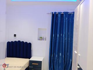 Seaside Apartment with 4 Bedrooms and Large Terrace - 1