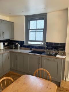Bright spacious flat in the heart of town - 5
