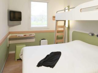 ibis Budget Lons-le-Saunier - 1