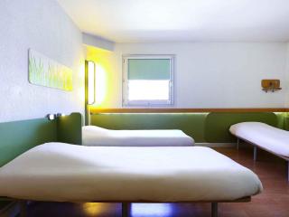 Ibis Budget Toulon Centre - Toulon - 1