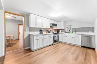 Main Floor Tremont Home with KING Bed, Mins From DT, Pet Friendly - 1