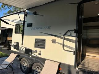 Beautiful RV 15 Min to Downtown Orlando - 7