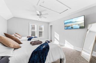 Group Suite in Tremont, 4 TV's, Pet Friendly - 2