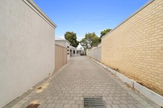 Wroxton Street - 9