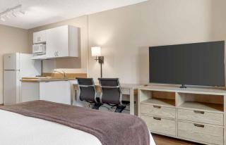 Extended Stay America Suites - San Diego - Carlsbad Village by the Sea - 2