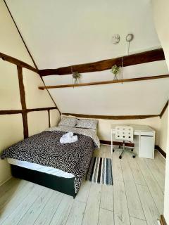 5 bedroom House - 3