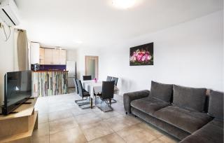 Awesome Home In Rudine - 8