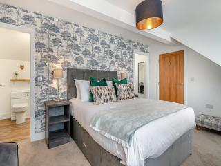 Kings Lodge - 2