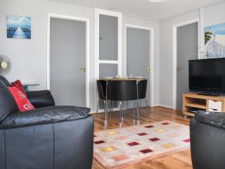 Dora - Uk49714 - 9